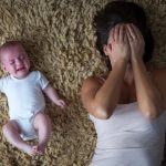 9 coisas que toda mãe deveria ter direito logo após dar à luz